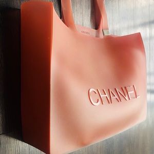 CHANEL | Logo Jelly Tote